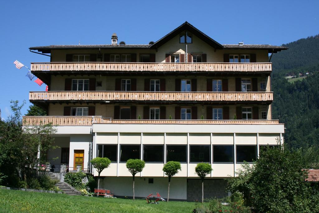 Hotel Staubbach Lauterbrunnen Exteriör bild